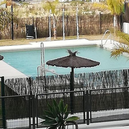 Apartamento Servet, Parking Gratuito Bormujos Bagian luar foto