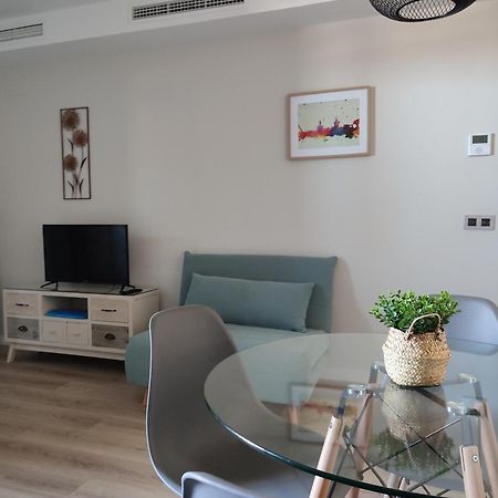 Apartamento Servet, Parking Gratuito Bormujos Bagian luar foto