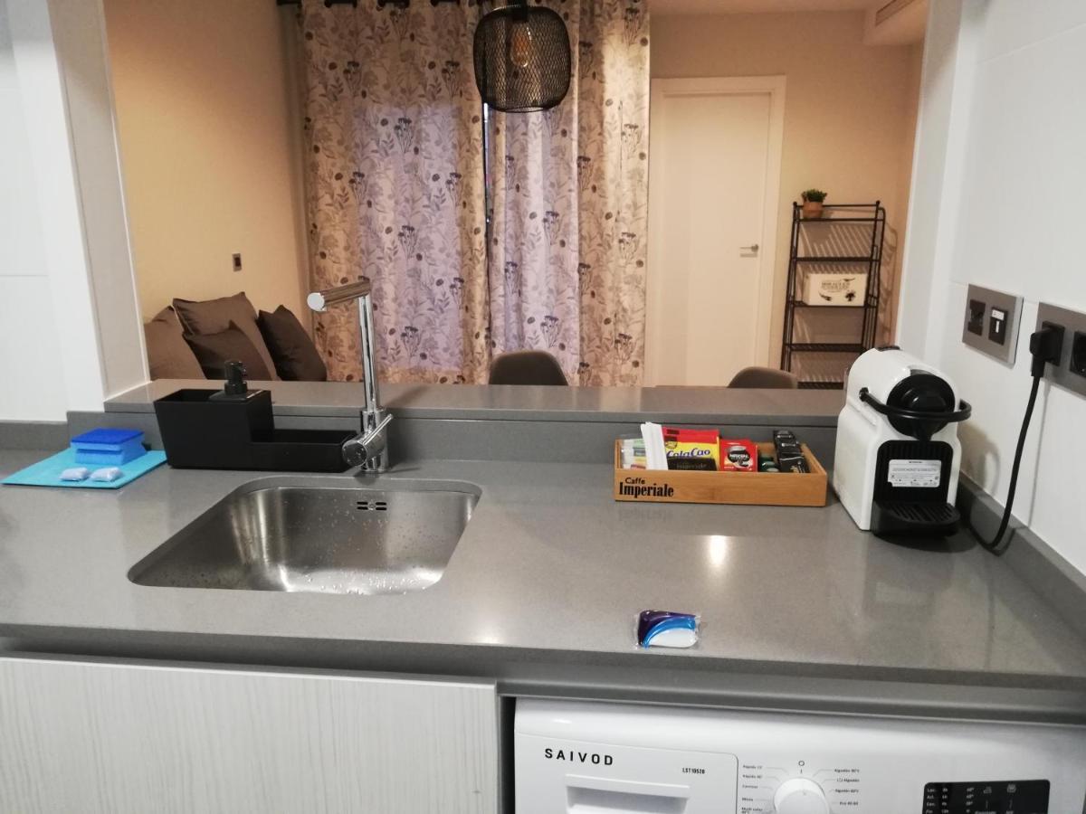 Apartamento Servet, Parking Gratuito Bormujos Bagian luar foto