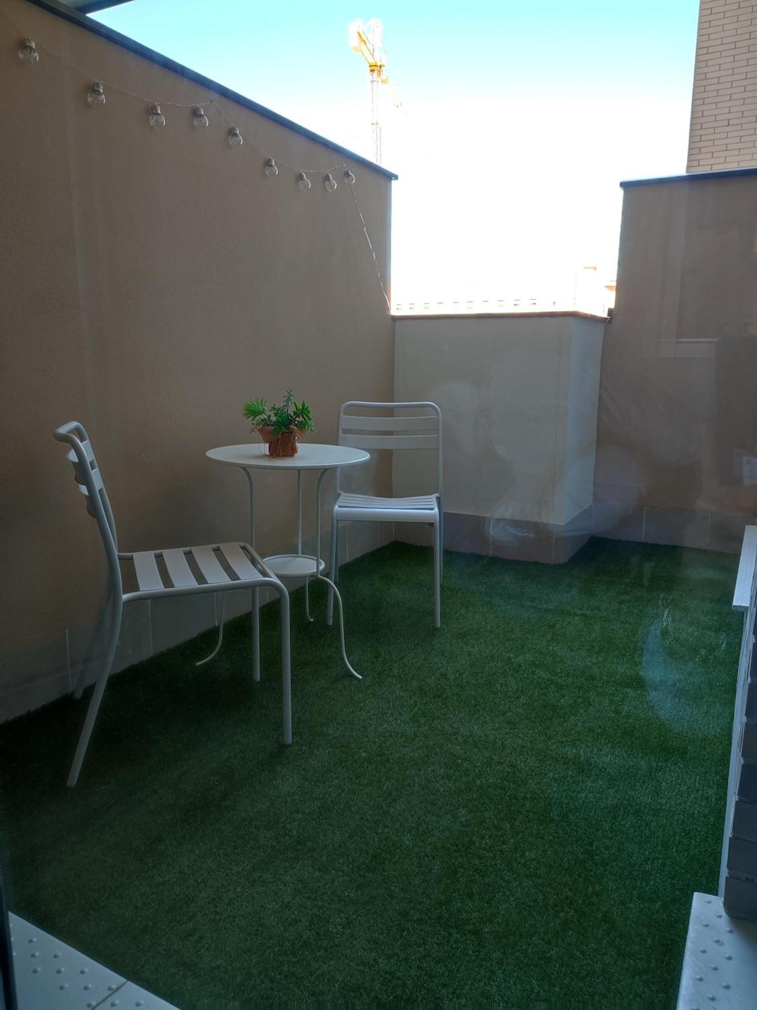 Apartamento Servet, Parking Gratuito Bormujos Bagian luar foto