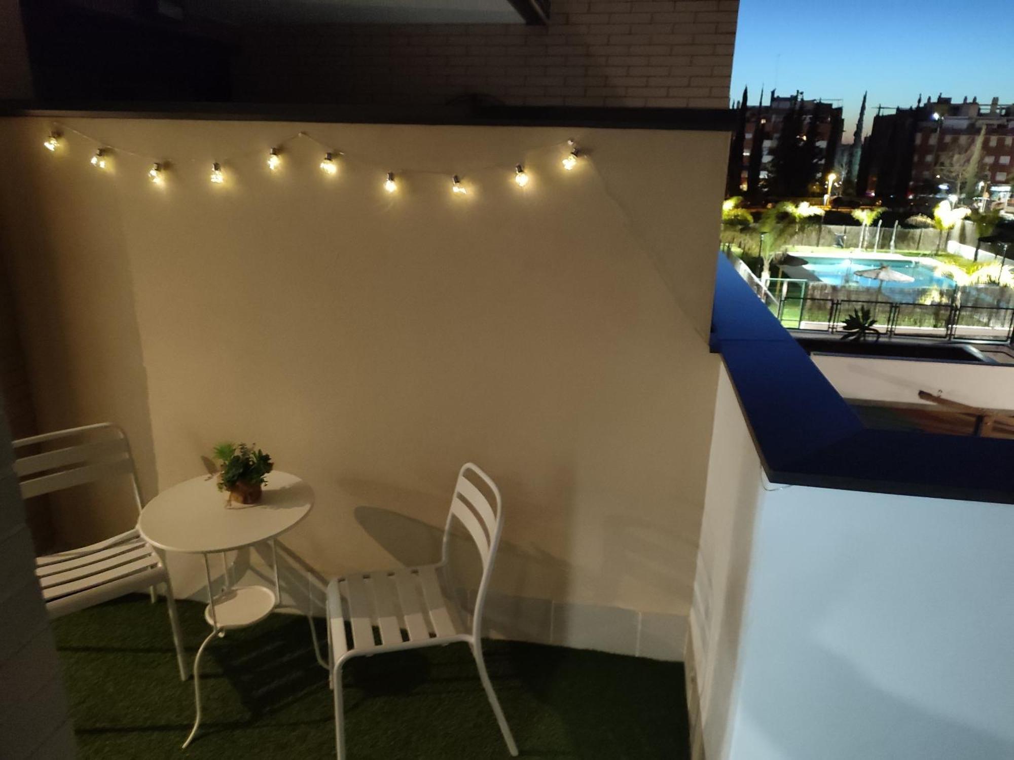 Apartamento Servet, Parking Gratuito Bormujos Bagian luar foto